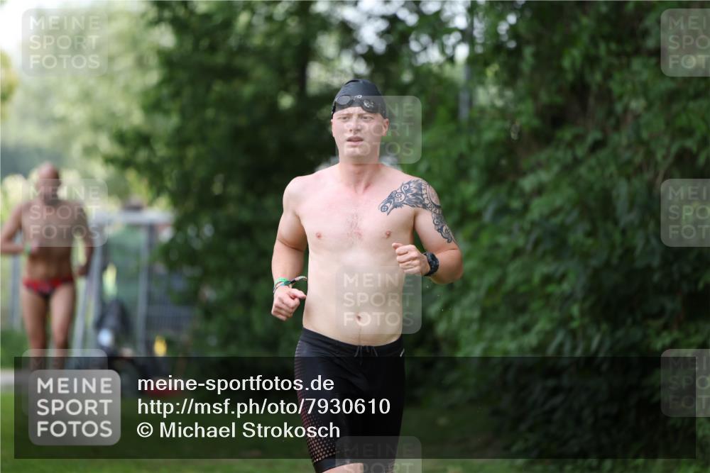 15.06.2025 - 7 Türme Triathlon Michael Strokosch http://msf.ph/oto/7930610 15.06.2025 12:27:11 Schwimmen 524, 553, 563, 572, 589 meine-sportfotos.de