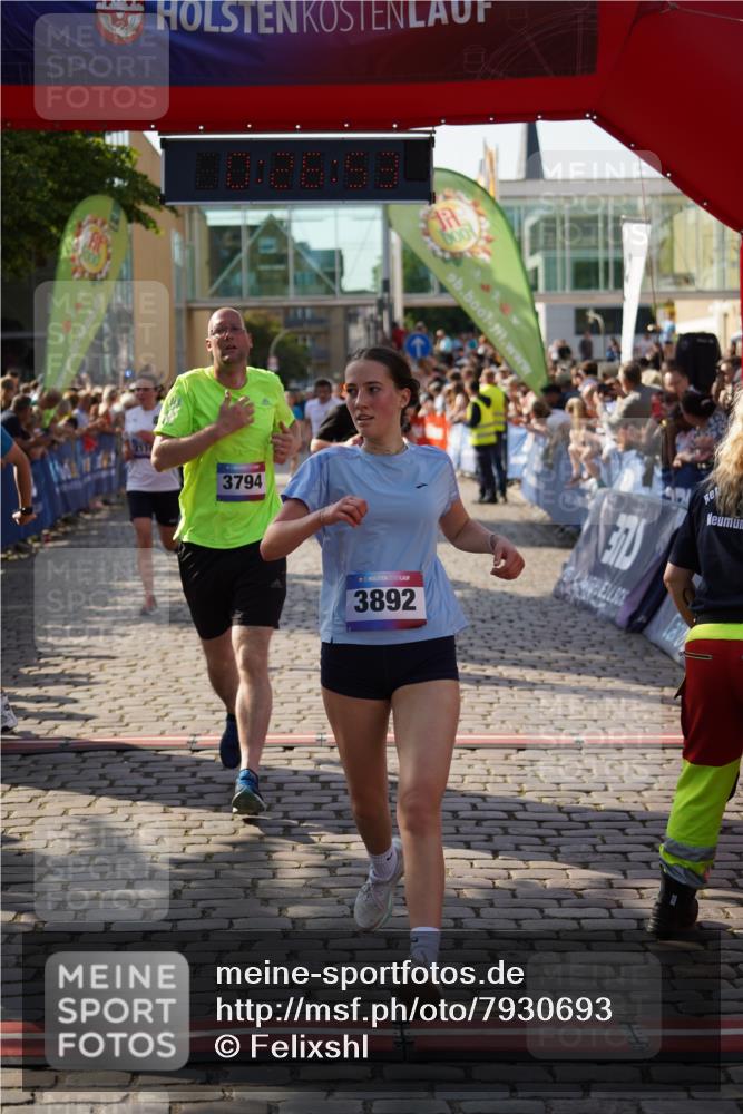 13.06.2025 - Holstenköstenlauf Felixshl http://msf.ph/oto/7930693 13.06.2025 17:56:54 Laufen 2174, 2244, 2472, 3272, 3744, 3794, 3820, 3862, 3871, 3892, 3901, 3970 meine-sportfotos.de