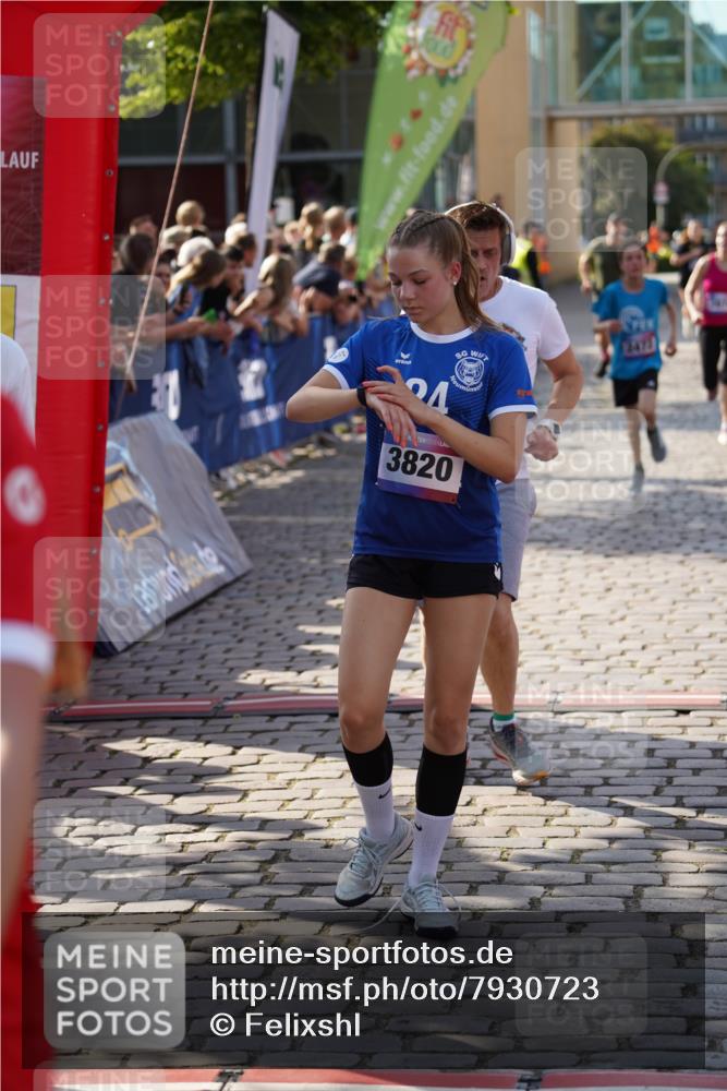 13.06.2025 - Holstenköstenlauf Felixshl http://msf.ph/oto/7930723 13.06.2025 17:56:58 Laufen 2174, 2244, 2472, 2487, 3124, 3126, 3137, 3272, 3629, 3794, 3820, 3862, 3871, 3970 meine-sportfotos.de