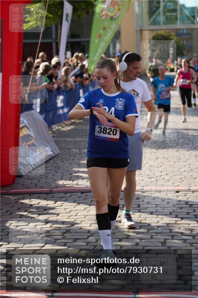 13.06.2025 - Holstenköstenlauf Felixshl http://msf.ph/oto/7930731 13.06.2025 17:56:58 Laufen 2174, 2244, 2472, 2487, 3124, 3126, 3137, 3272, 3629, 3794, 3820, 3862, 3871, 3970 meine-sportfotos.de