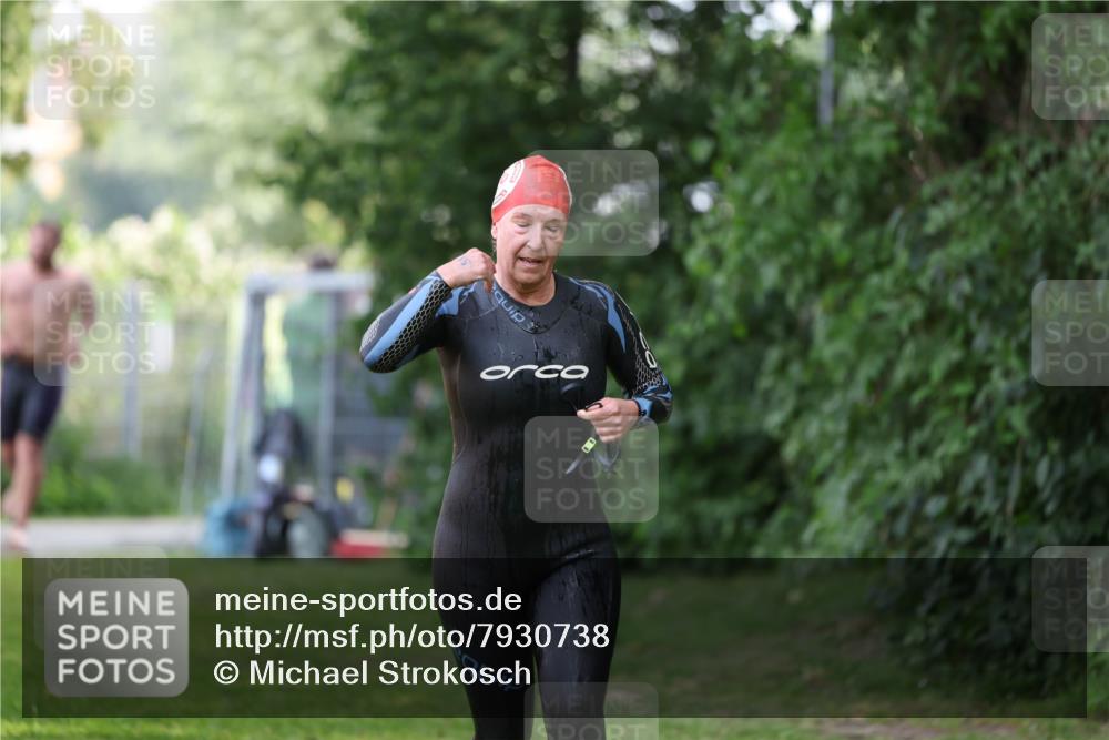 15.06.2025 - 7 Türme Triathlon Michael Strokosch http://msf.ph/oto/7930738 15.06.2025 12:28:48 Schwimmen 552, 554, 574 meine-sportfotos.de
