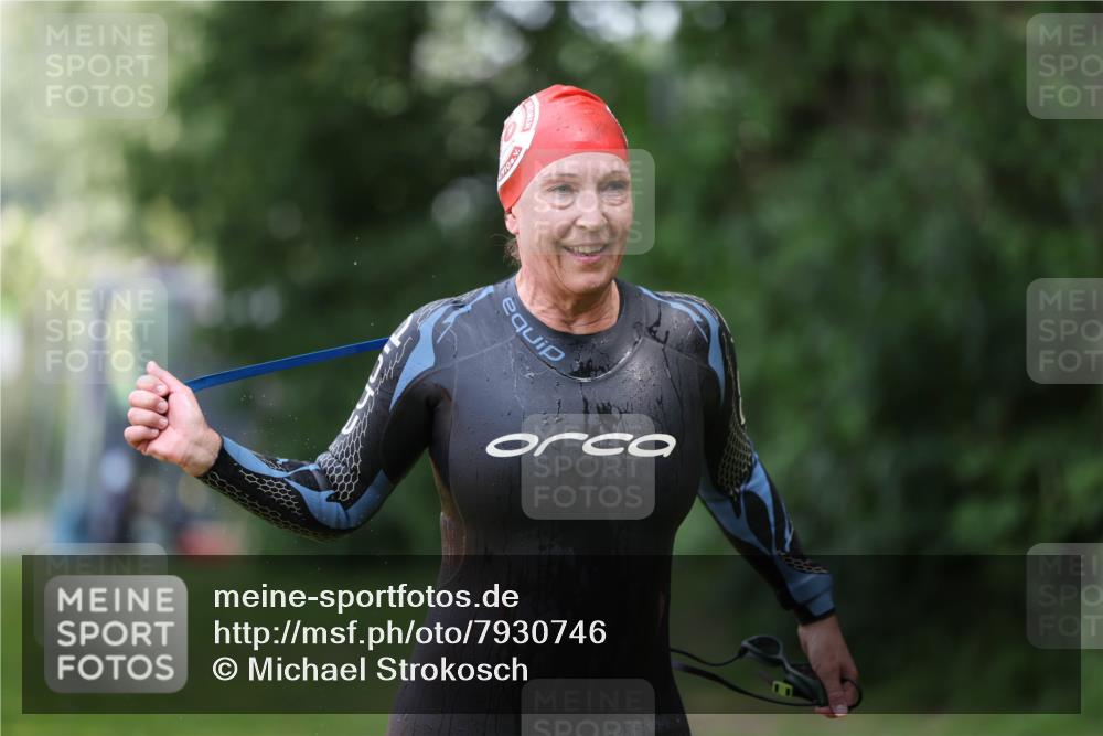 15.06.2025 - 7 Türme Triathlon Michael Strokosch http://msf.ph/oto/7930746 15.06.2025 12:28:50 Schwimmen 552, 554, 574 meine-sportfotos.de