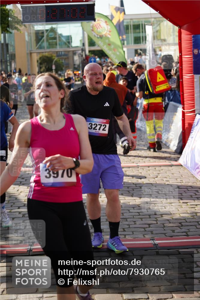 13.06.2025 - Holstenköstenlauf Felixshl http://msf.ph/oto/7930765 13.06.2025 17:57:04 Laufen 2472, 2487, 2883, 3124, 3126, 3137, 3629, 3970 meine-sportfotos.de