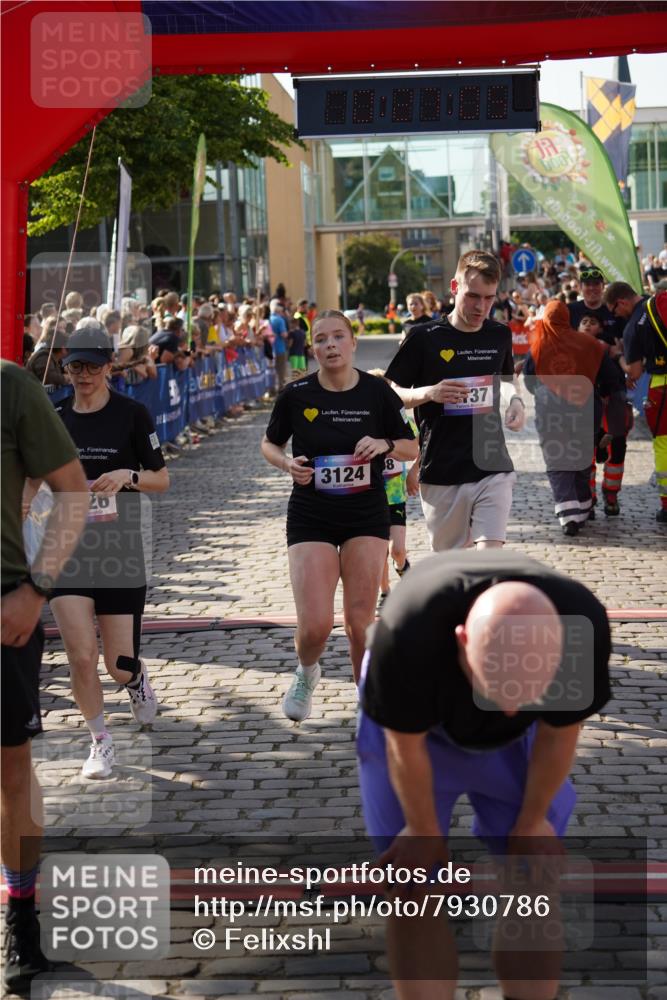 13.06.2025 - Holstenköstenlauf Felixshl http://msf.ph/oto/7930786 13.06.2025 17:57:06 Laufen 2487, 2883, 3006, 3124, 3126, 3137, 3629, 3970 meine-sportfotos.de
