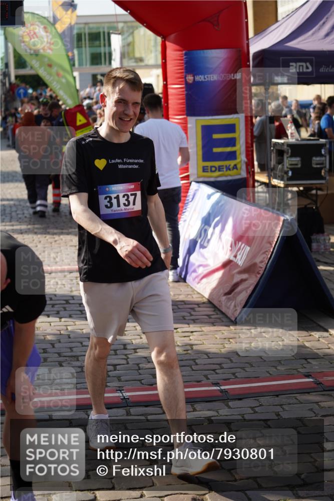 13.06.2025 - Holstenköstenlauf Felixshl http://msf.ph/oto/7930801 13.06.2025 17:57:08 Laufen 2487, 2883, 3006, 3124, 3126, 3137 meine-sportfotos.de