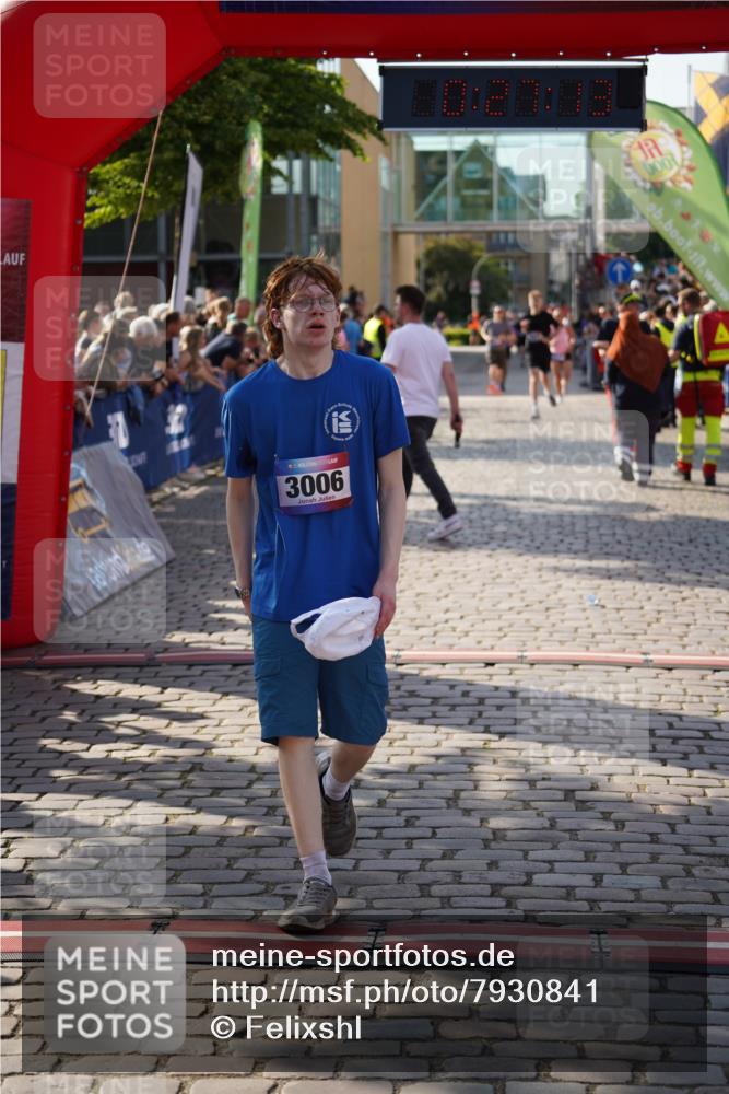 13.06.2025 - Holstenköstenlauf Felixshl http://msf.ph/oto/7930841 13.06.2025 17:57:14 Laufen 2673, 2883, 3006 meine-sportfotos.de