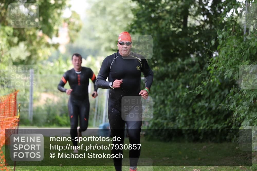 15.06.2025 - 7 Türme Triathlon Michael Strokosch http://msf.ph/oto/7930857 15.06.2025 12:30:26 Schwimmen 464, 522, 544 meine-sportfotos.de