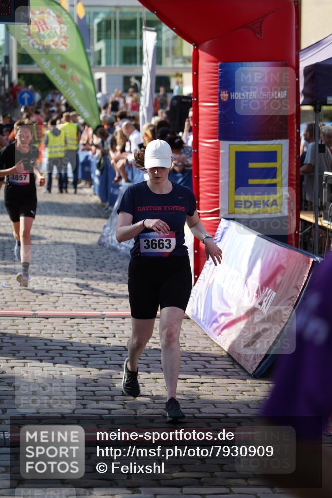 13.06.2025 - Holstenköstenlauf Felixshl http://msf.ph/oto/7930909 13.06.2025 17:57:29 Laufen 2324, 2537, 3663, 3857 meine-sportfotos.de