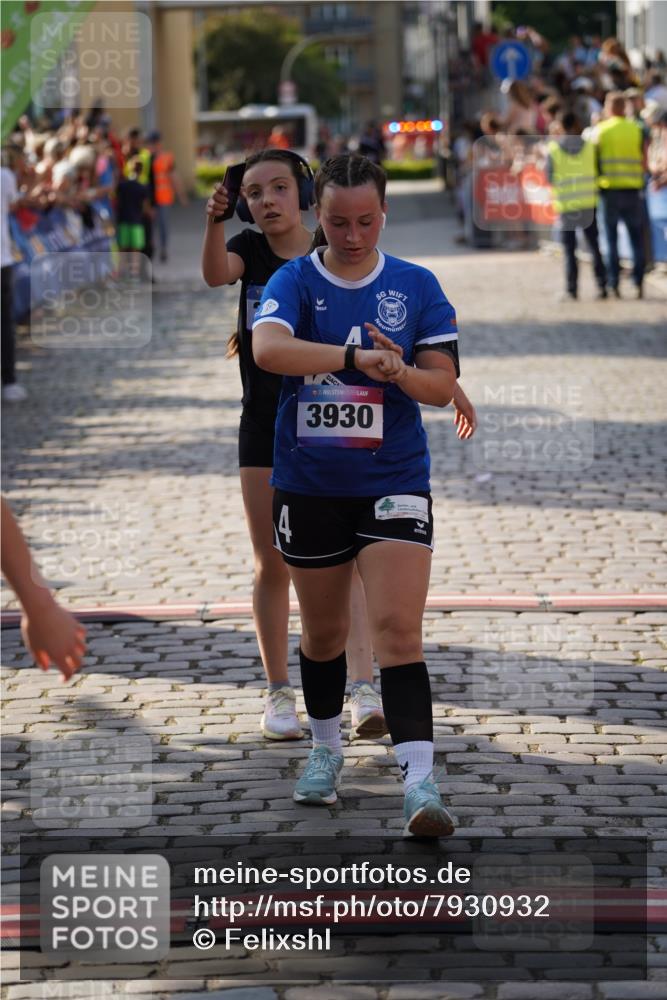 13.06.2025 - Holstenköstenlauf Felixshl http://msf.ph/oto/7930932 13.06.2025 17:57:42 Laufen 2058, 2384, 2877, 2907, 3022, 3930 meine-sportfotos.de