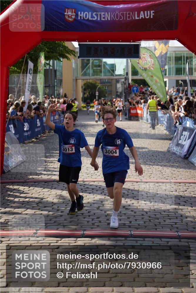 13.06.2025 - Holstenköstenlauf Felixshl http://msf.ph/oto/7930966 13.06.2025 17:58:11 Laufen 2791, 3004, 3013, 3186, 3989 meine-sportfotos.de