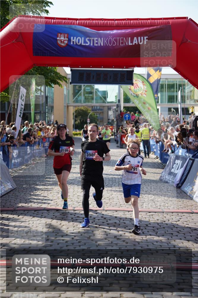 13.06.2025 - Holstenköstenlauf Felixshl http://msf.ph/oto/7930975 13.06.2025 17:58:18 Laufen 2486, 2518, 2703, 2791, 3186, 3674, 3989 meine-sportfotos.de