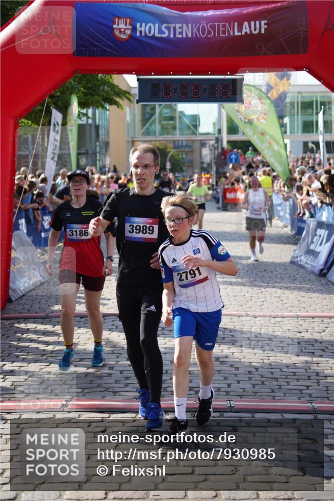 13.06.2025 - Holstenköstenlauf Felixshl http://msf.ph/oto/7930985 13.06.2025 17:58:19 Laufen 2391, 2486, 2518, 2703, 2791, 3186, 3674, 3989 meine-sportfotos.de