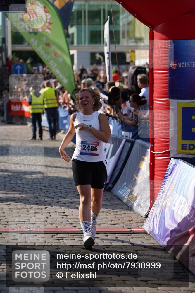 13.06.2025 - Holstenköstenlauf Felixshl http://msf.ph/oto/7930999 13.06.2025 17:58:21 Laufen 2391, 2486, 2518, 2703, 2791, 3186, 3674, 3989 meine-sportfotos.de