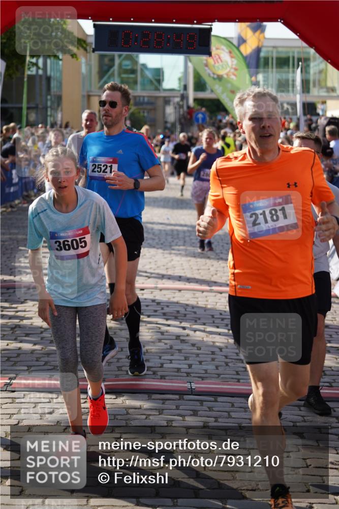 13.06.2025 - Holstenköstenlauf Felixshl http://msf.ph/oto/7931210 13.06.2025 17:58:50 Laufen 2016, 2180, 2181, 2509, 2521, 2522, 2684, 2803, 2854, 3079, 3605, 3644, 3724, 3962 meine-sportfotos.de