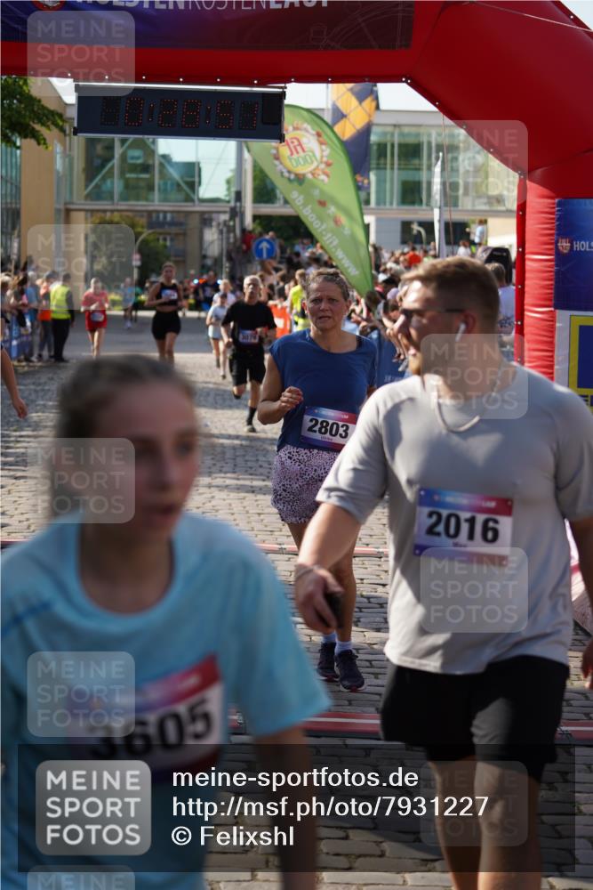 13.06.2025 - Holstenköstenlauf Felixshl http://msf.ph/oto/7931227 13.06.2025 17:58:52 Laufen 2181, 2509, 2521, 2522, 2684, 2803, 2854, 3079, 3644, 3724, 3962 meine-sportfotos.de