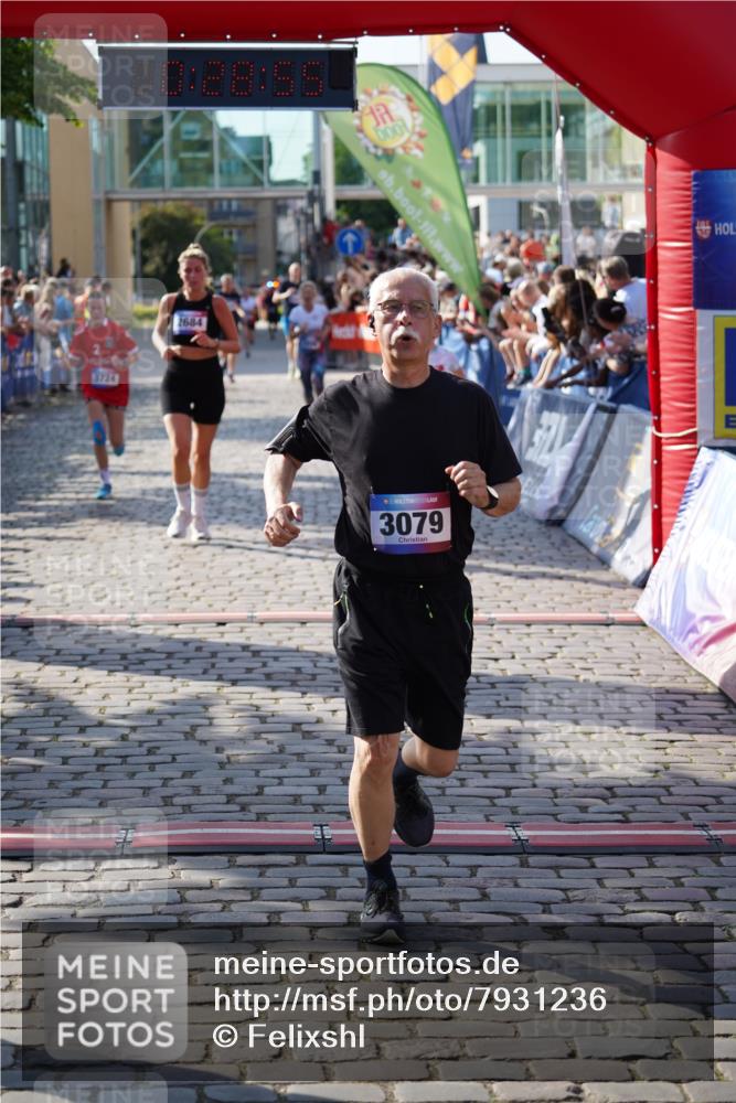 13.06.2025 - Holstenköstenlauf Felixshl http://msf.ph/oto/7931236 13.06.2025 17:58:56 Laufen 2684, 2803, 2854, 3079, 3098, 3644, 3724 meine-sportfotos.de
