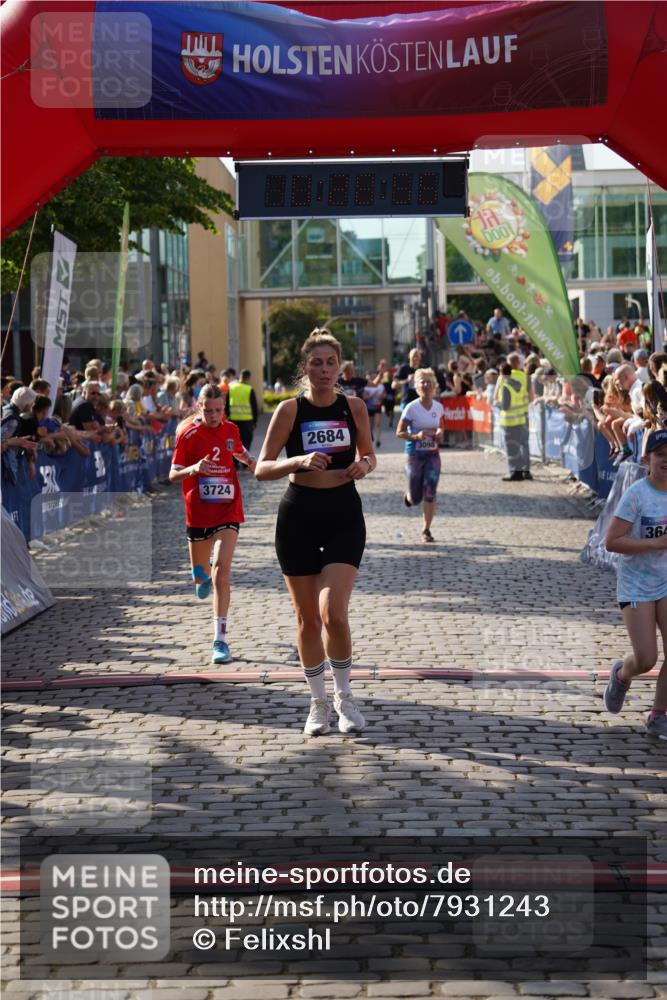 13.06.2025 - Holstenköstenlauf Felixshl http://msf.ph/oto/7931243 13.06.2025 17:58:57 Laufen 2684, 3079, 3098, 3588, 3589, 3644, 3724 meine-sportfotos.de