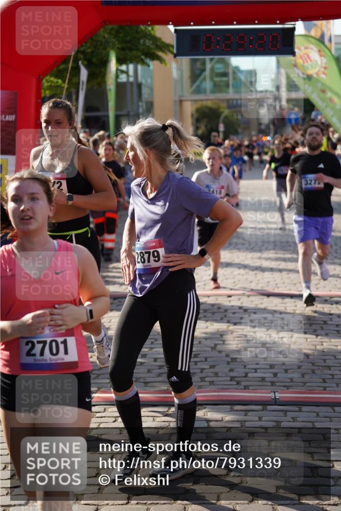 13.06.2025 - Holstenköstenlauf Felixshl http://msf.ph/oto/7931339 13.06.2025 17:59:21 Laufen 2372, 2418, 2642, 2701, 2874, 2879, 3017, 3242, 3252, 3253, 3277, 3289, 3628, 3717, 3972 meine-sportfotos.de