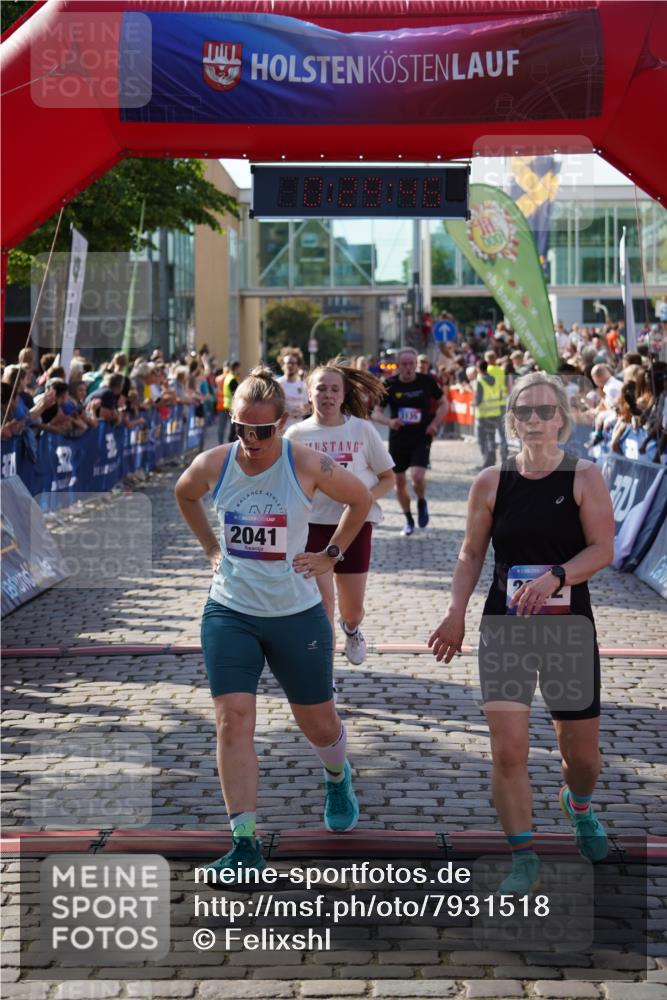 13.06.2025 - Holstenköstenlauf Felixshl http://msf.ph/oto/7931518 13.06.2025 17:59:48 Laufen 2041, 2042, 2326, 2395, 2508, 2627, 3135, 3145, 3146, 3720, 3884, 3890 meine-sportfotos.de