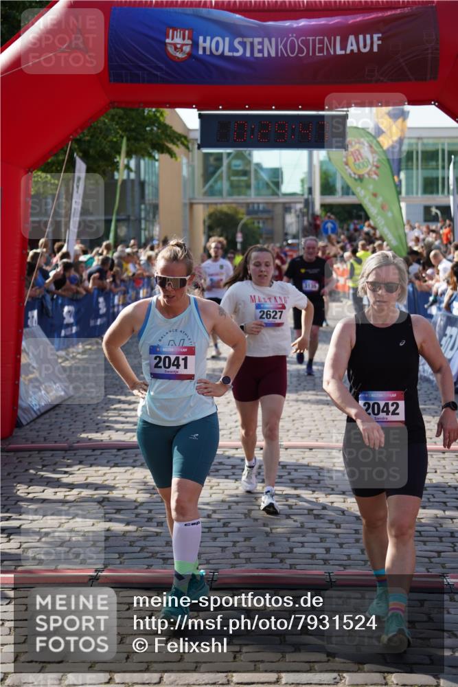 13.06.2025 - Holstenköstenlauf Felixshl http://msf.ph/oto/7931524 13.06.2025 17:59:48 Laufen 2041, 2042, 2326, 2395, 2508, 2627, 3135, 3145, 3146, 3720, 3884, 3890 meine-sportfotos.de