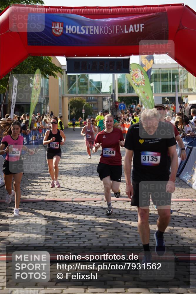 13.06.2025 - Holstenköstenlauf Felixshl http://msf.ph/oto/7931562 13.06.2025 17:59:53 Laufen 2395, 2508, 2712, 2746, 3135, 3145, 3146, 3720, 3884, 3890 meine-sportfotos.de