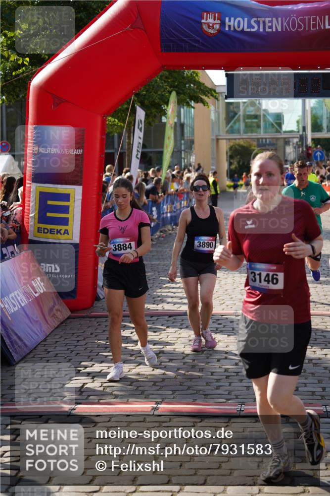 13.06.2025 - Holstenköstenlauf Felixshl http://msf.ph/oto/7931583 13.06.2025 17:59:54 Laufen 2395, 2508, 2712, 2746, 2900, 3135, 3145, 3146, 3720, 3884, 3890 meine-sportfotos.de
