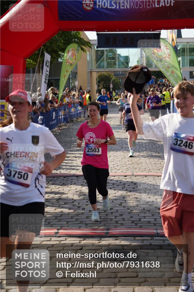 13.06.2025 - Holstenköstenlauf Felixshl http://msf.ph/oto/7931638 13.06.2025 18:00:07 Laufen 2083, 2085, 2118, 2277, 2503, 2733, 3246, 3750 meine-sportfotos.de