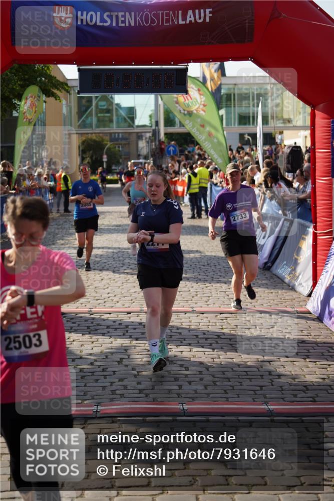 13.06.2025 - Holstenköstenlauf Felixshl http://msf.ph/oto/7931646 13.06.2025 18:00:09 Laufen 2083, 2085, 2277, 2503, 2733, 3750 meine-sportfotos.de