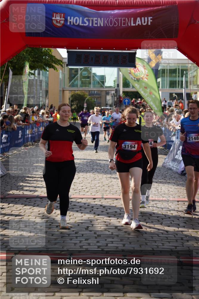 13.06.2025 - Holstenköstenlauf Felixshl http://msf.ph/oto/7931692 13.06.2025 18:00:19 Laufen 2148, 2224, 2354, 2392, 2676, 2731, 3087, 3194, 3262 meine-sportfotos.de