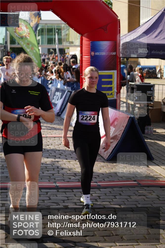 13.06.2025 - Holstenköstenlauf Felixshl http://msf.ph/oto/7931712 13.06.2025 18:00:21 Laufen 2148, 2224, 2354, 2392, 2676, 2731, 3087, 3194, 3262 meine-sportfotos.de
