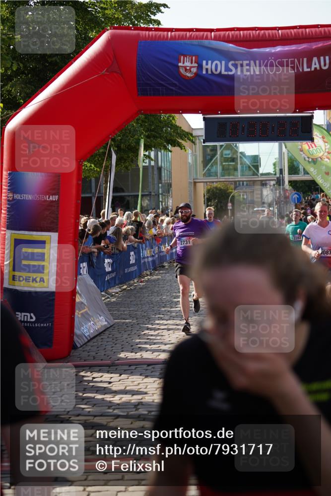 13.06.2025 - Holstenköstenlauf Felixshl http://msf.ph/oto/7931717 13.06.2025 18:00:23 Laufen 2148, 2224, 2354, 2392, 2676, 2731, 3087, 3262 meine-sportfotos.de