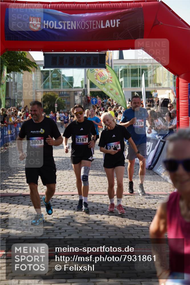 13.06.2025 - Holstenköstenlauf Felixshl http://msf.ph/oto/7931861 13.06.2025 18:00:45 Laufen 2166, 2167, 2375, 2427, 2432, 2614, 2808, 3285, 3803 meine-sportfotos.de