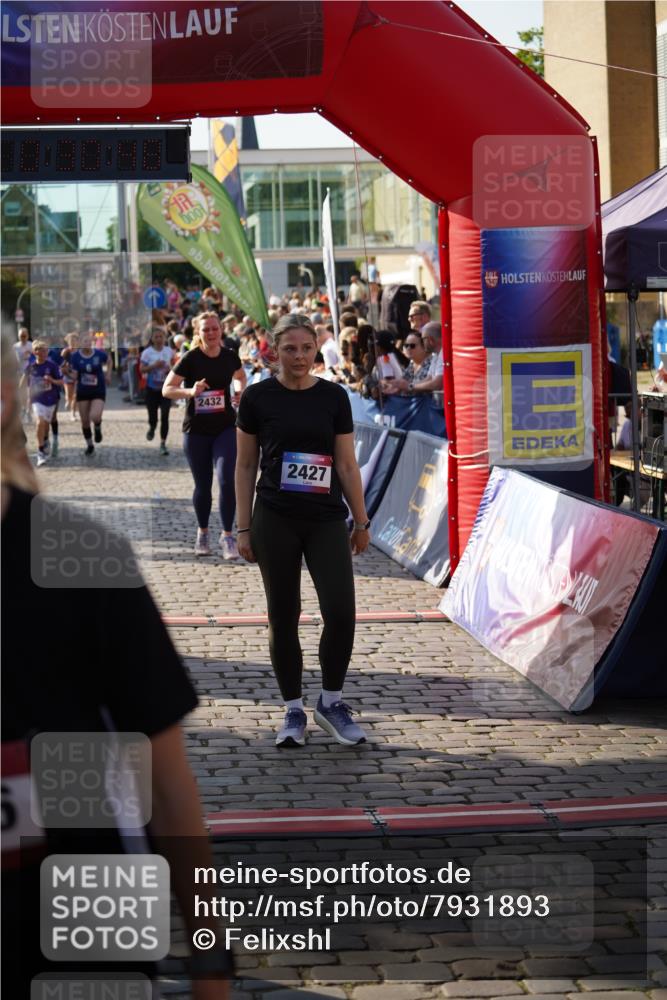 13.06.2025 - Holstenköstenlauf Felixshl http://msf.ph/oto/7931893 13.06.2025 18:00:50 Laufen 2413, 2427, 2432, 2557, 2614, 2811, 2887, 3101, 3956 meine-sportfotos.de