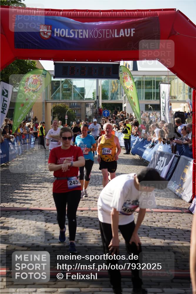 13.06.2025 - Holstenköstenlauf Felixshl http://msf.ph/oto/7932025 13.06.2025 18:01:12 Laufen 2455, 2470, 2496, 2505, 2740, 2814, 2853, 3256, 3267, 3269, 3273, 3298, 3713, 3733, 3814, 3909 meine-sportfotos.de