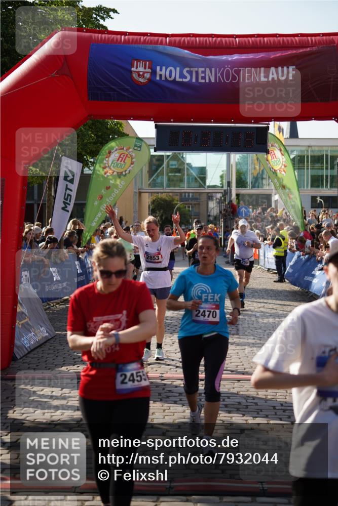 13.06.2025 - Holstenköstenlauf Felixshl http://msf.ph/oto/7932044 13.06.2025 18:01:14 Laufen 2455, 2470, 2505, 2740, 2796, 2814, 2853, 3267, 3269, 3273, 3814, 3909 meine-sportfotos.de