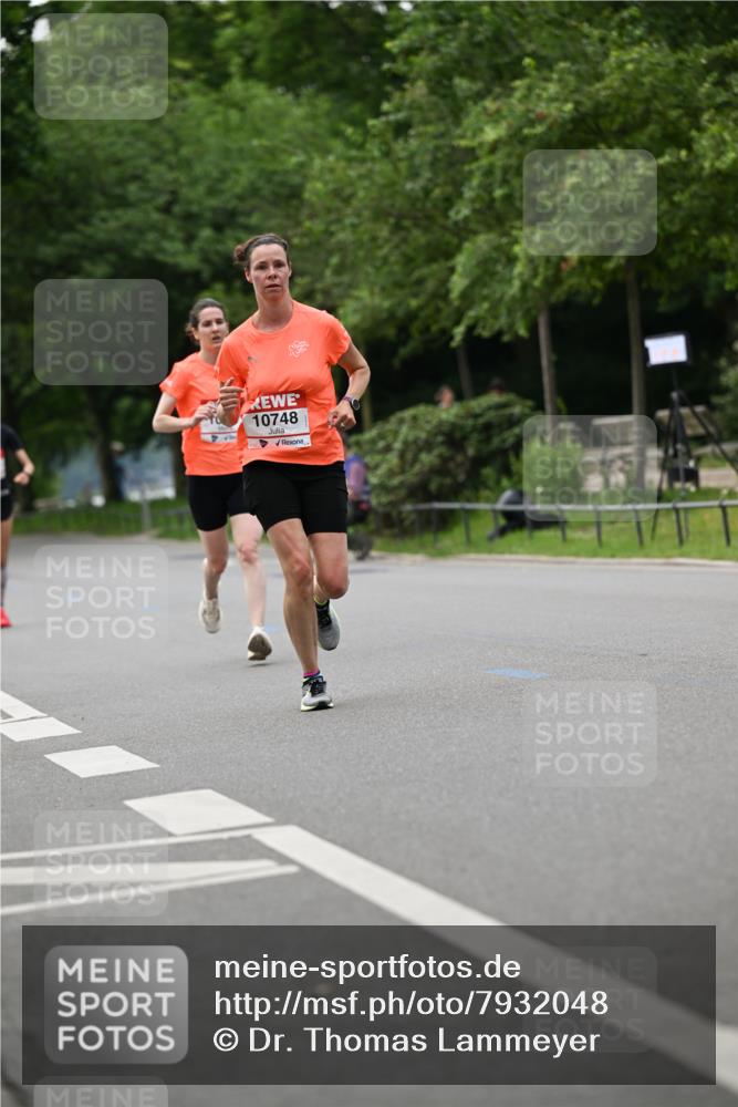 15.06.2025 - REWE Women's Run Dr. Thomas Lammeyer http://msf.ph/oto/7932048 15.06.2025 09:14:35 Laufen 10748 meine-sportfotos.de
