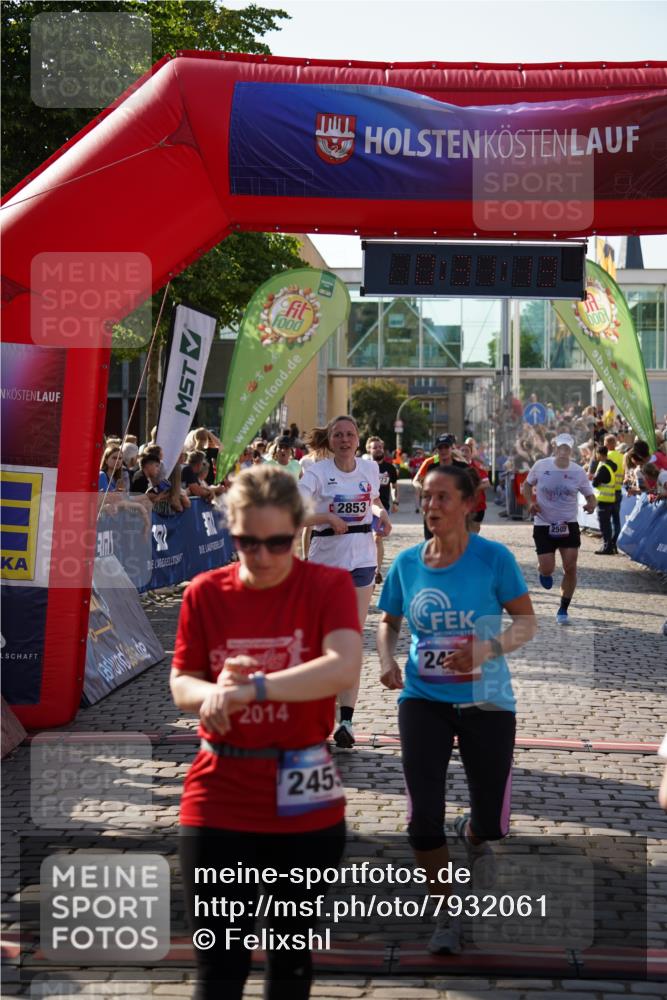 13.06.2025 - Holstenköstenlauf Felixshl http://msf.ph/oto/7932061 13.06.2025 18:01:14 Laufen 2455, 2470, 2505, 2740, 2796, 2814, 2853, 3267, 3269, 3273, 3814, 3909 meine-sportfotos.de