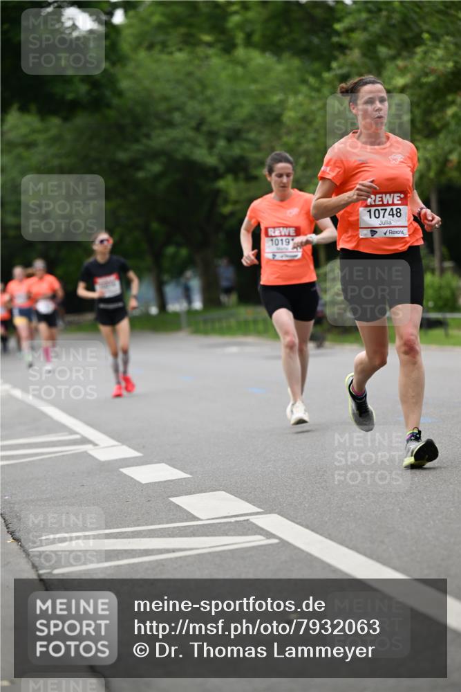 15.06.2025 - REWE Women's Run Dr. Thomas Lammeyer http://msf.ph/oto/7932063 15.06.2025 09:14:36 Laufen 1019, 10748 meine-sportfotos.de