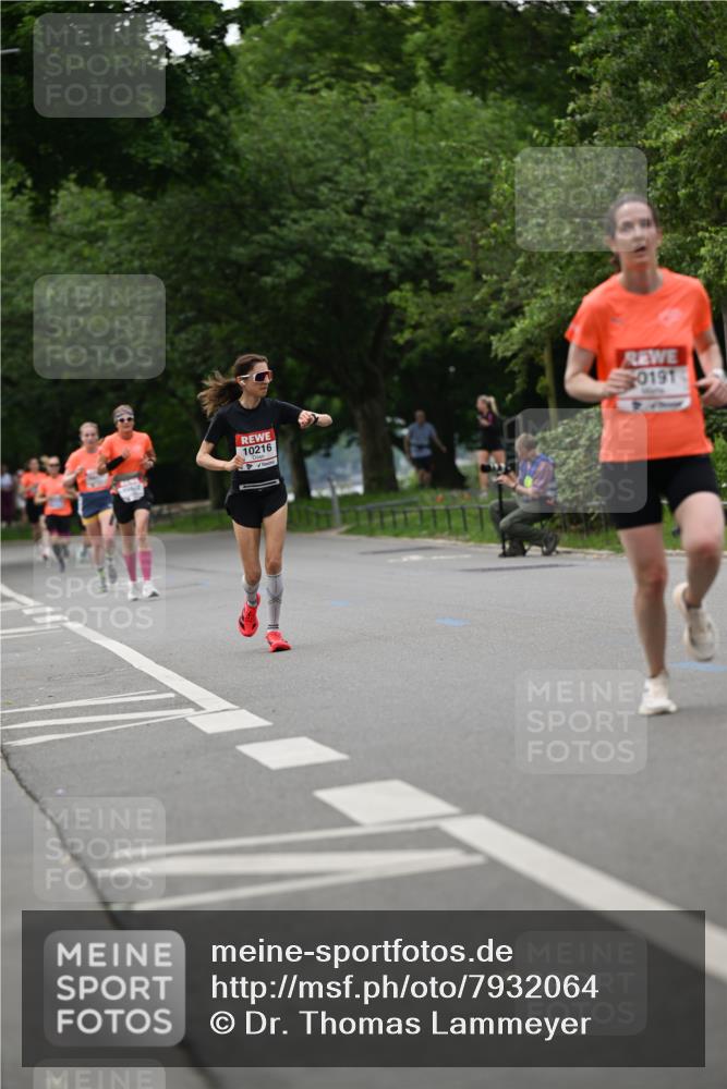 15.06.2025 - REWE Women's Run Dr. Thomas Lammeyer http://msf.ph/oto/7932064 15.06.2025 09:14:37 Laufen 0191 meine-sportfotos.de