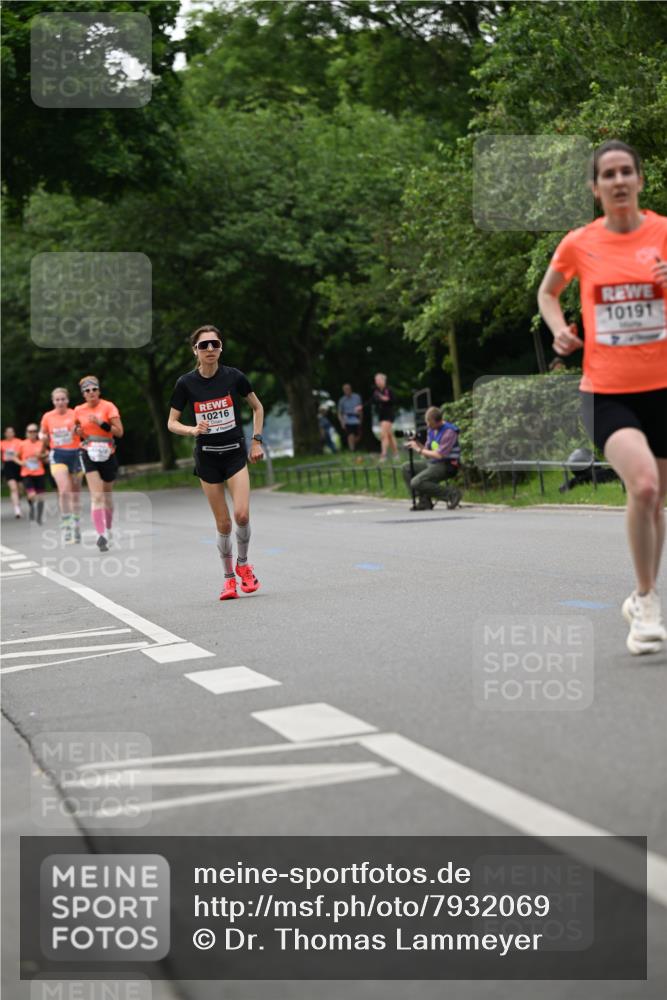 15.06.2025 - REWE Women's Run Dr. Thomas Lammeyer http://msf.ph/oto/7932069 15.06.2025 09:14:37 Laufen 10216 meine-sportfotos.de