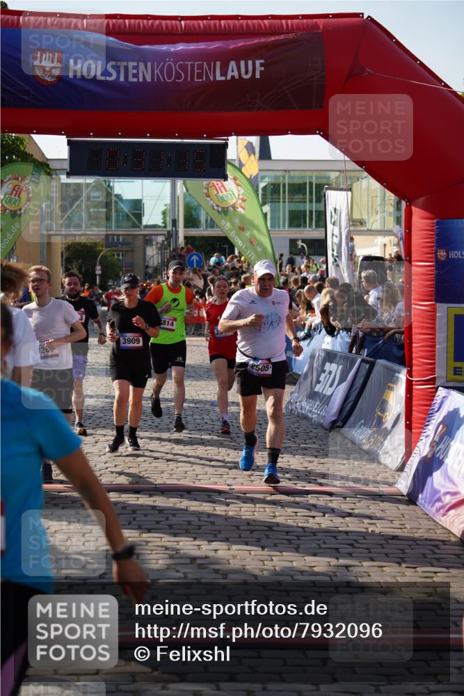 13.06.2025 - Holstenköstenlauf Felixshl http://msf.ph/oto/7932096 13.06.2025 18:01:16 Laufen 2470, 2505, 2740, 2796, 2814, 2853, 3267, 3269, 3273, 3608, 3814, 3909 meine-sportfotos.de