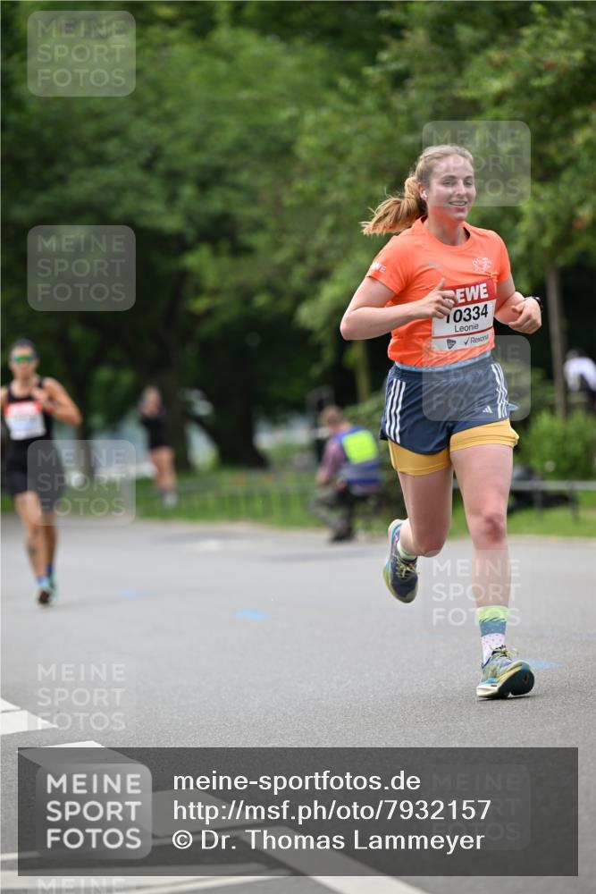 15.06.2025 - REWE Women's Run Dr. Thomas Lammeyer http://msf.ph/oto/7932157 15.06.2025 09:14:44 Laufen 0334 meine-sportfotos.de