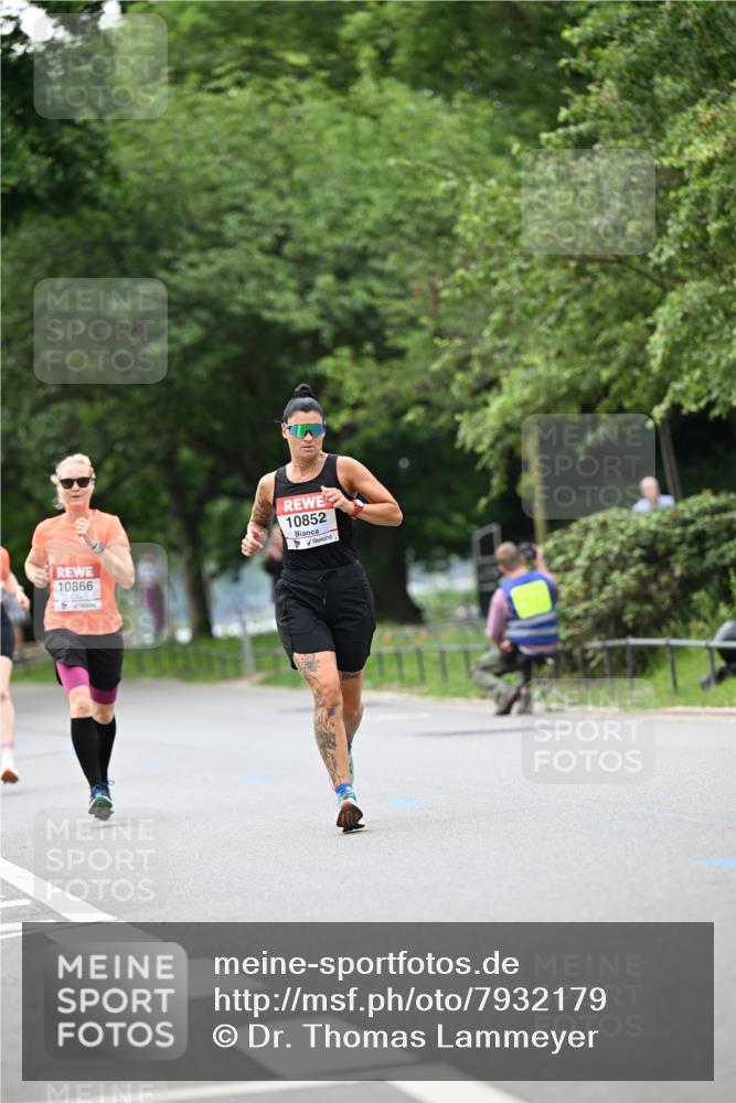 15.06.2025 - REWE Women's Run Dr. Thomas Lammeyer http://msf.ph/oto/7932179 15.06.2025 09:14:46 Laufen 10852 meine-sportfotos.de