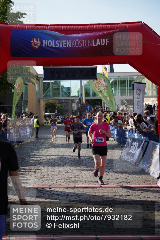 13.06.2025 - Holstenköstenlauf Felixshl http://msf.ph/oto/7932182 13.06.2025 18:01:22 Laufen 2796, 2814, 2816, 2842, 3244, 3273, 3608, 3814 meine-sportfotos.de