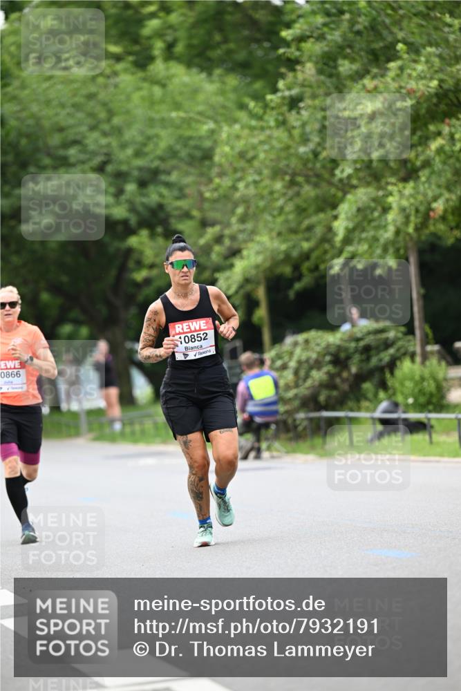 15.06.2025 - REWE Women's Run Dr. Thomas Lammeyer http://msf.ph/oto/7932191 15.06.2025 09:14:47 Laufen 9980 meine-sportfotos.de