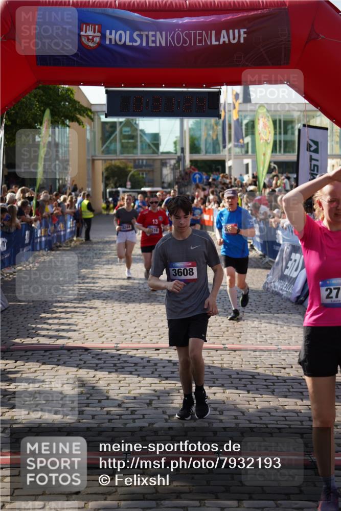 13.06.2025 - Holstenköstenlauf Felixshl http://msf.ph/oto/7932193 13.06.2025 18:01:25 Laufen 2796, 2815, 2816, 2842, 2894, 3244, 3585, 3608 meine-sportfotos.de