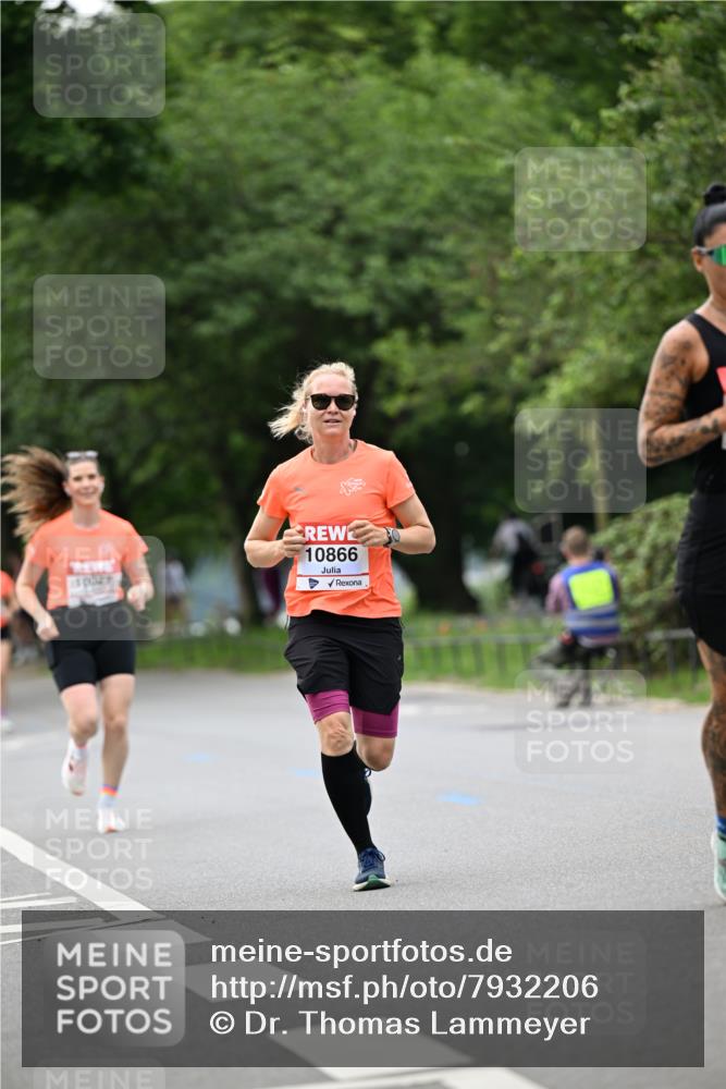 15.06.2025 - REWE Women's Run Dr. Thomas Lammeyer http://msf.ph/oto/7932206 15.06.2025 09:14:48 Laufen 10027, 10866 meine-sportfotos.de