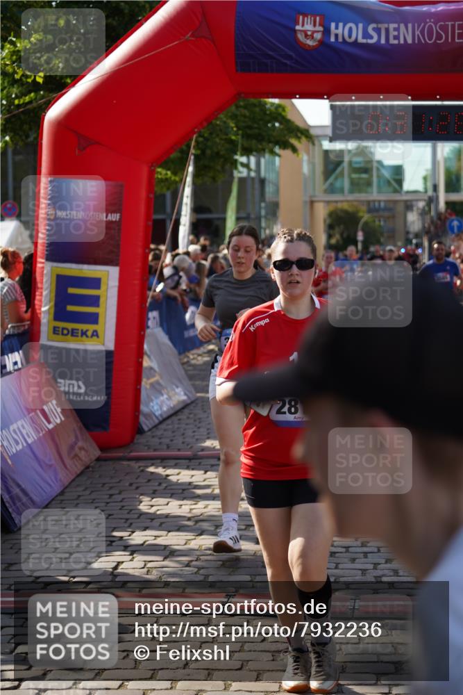 13.06.2025 - Holstenköstenlauf Felixshl http://msf.ph/oto/7932236 13.06.2025 18:01:29 Laufen 2815, 2816, 2842, 2894, 3023, 3197, 3244, 3585 meine-sportfotos.de