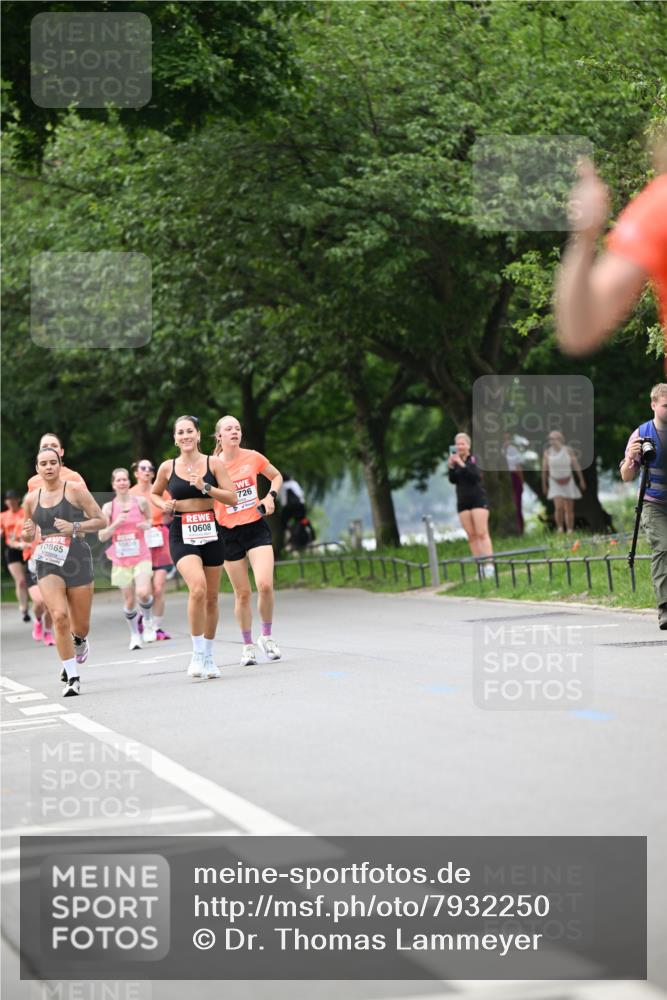 15.06.2025 - REWE Women's Run Dr. Thomas Lammeyer http://msf.ph/oto/7932250 15.06.2025 09:14:52 Laufen 10608 meine-sportfotos.de