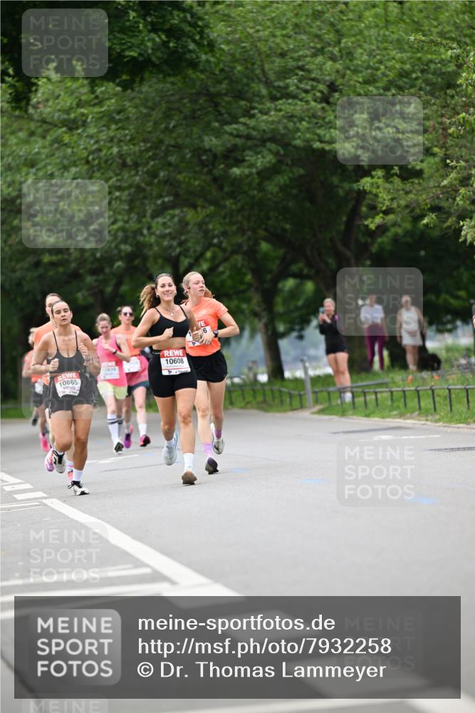 15.06.2025 - REWE Women's Run Dr. Thomas Lammeyer http://msf.ph/oto/7932258 15.06.2025 09:14:53 Laufen 10608 meine-sportfotos.de